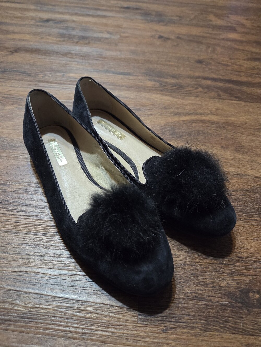 Louise et Cie Black Suede Leather Rabbit Fur Pom Pom Lo Andres Shoes 7.5